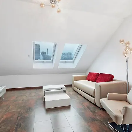 Rebweg Mit Balkon Und Kostenlosem Parkplatz Appartamento *